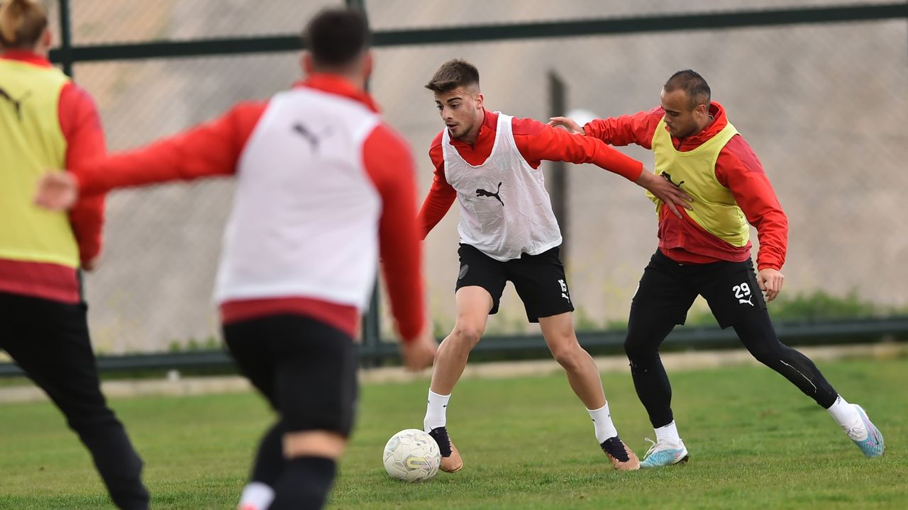 İnegölspor Amed maçı hazırlıklarını sürdürüyor