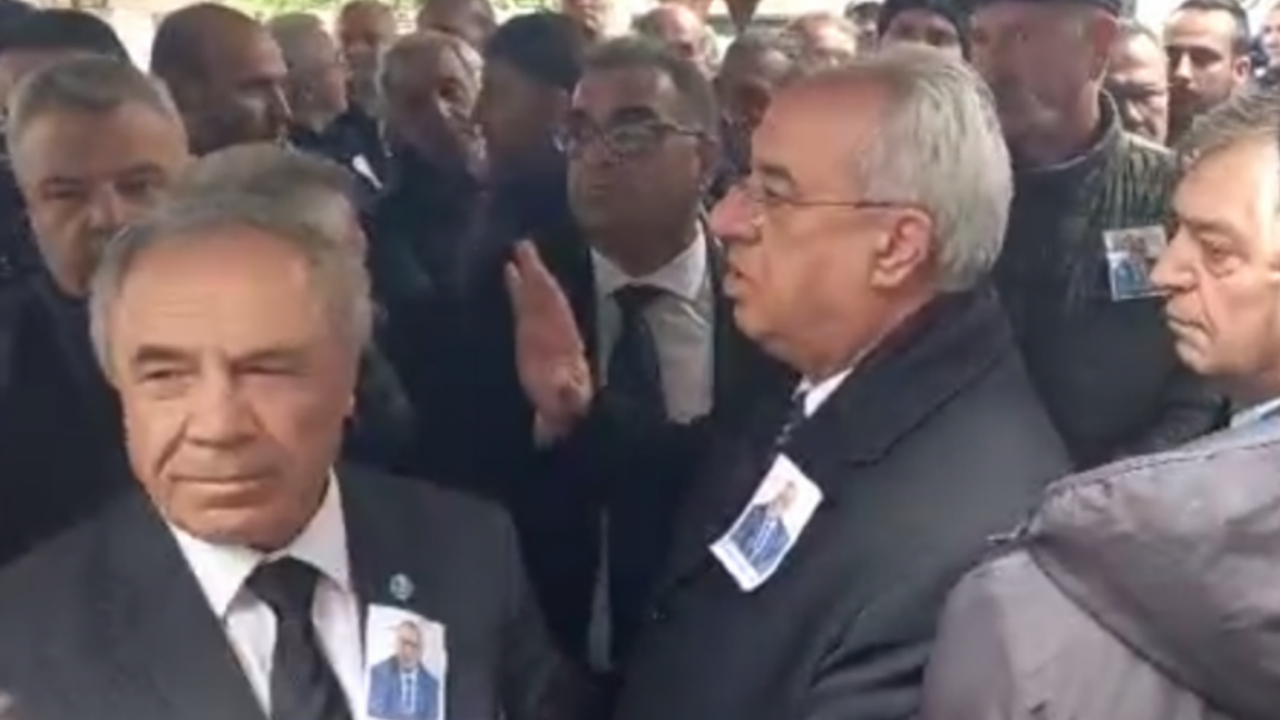 DSP Genel Başkan Yardımcısı Murat Özbilge'nin cenazesinde gerginlik