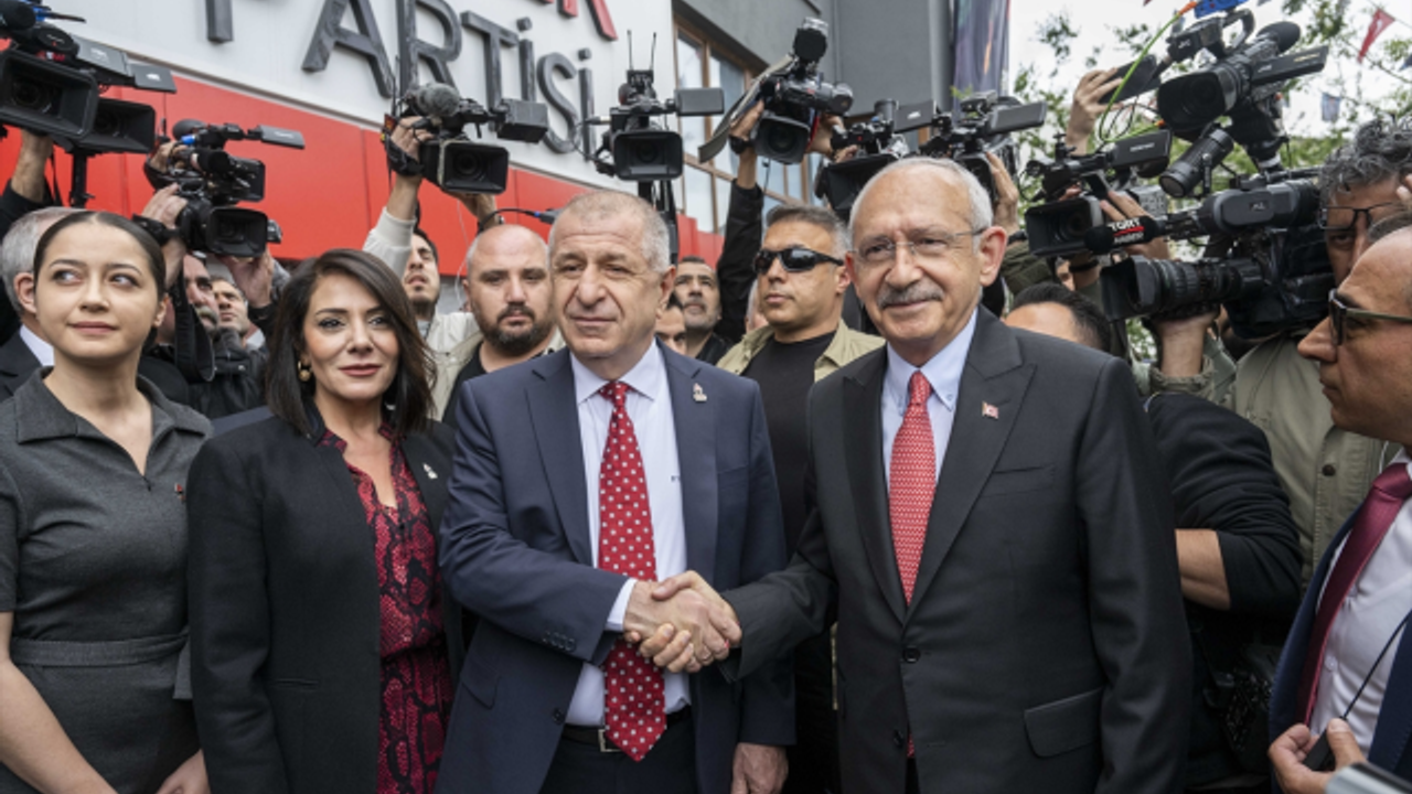 Ümit Özdağ, terör ve sığınmacılar dışında Kılıçdaroğlu'na iki kritik soru daha yöneltti
