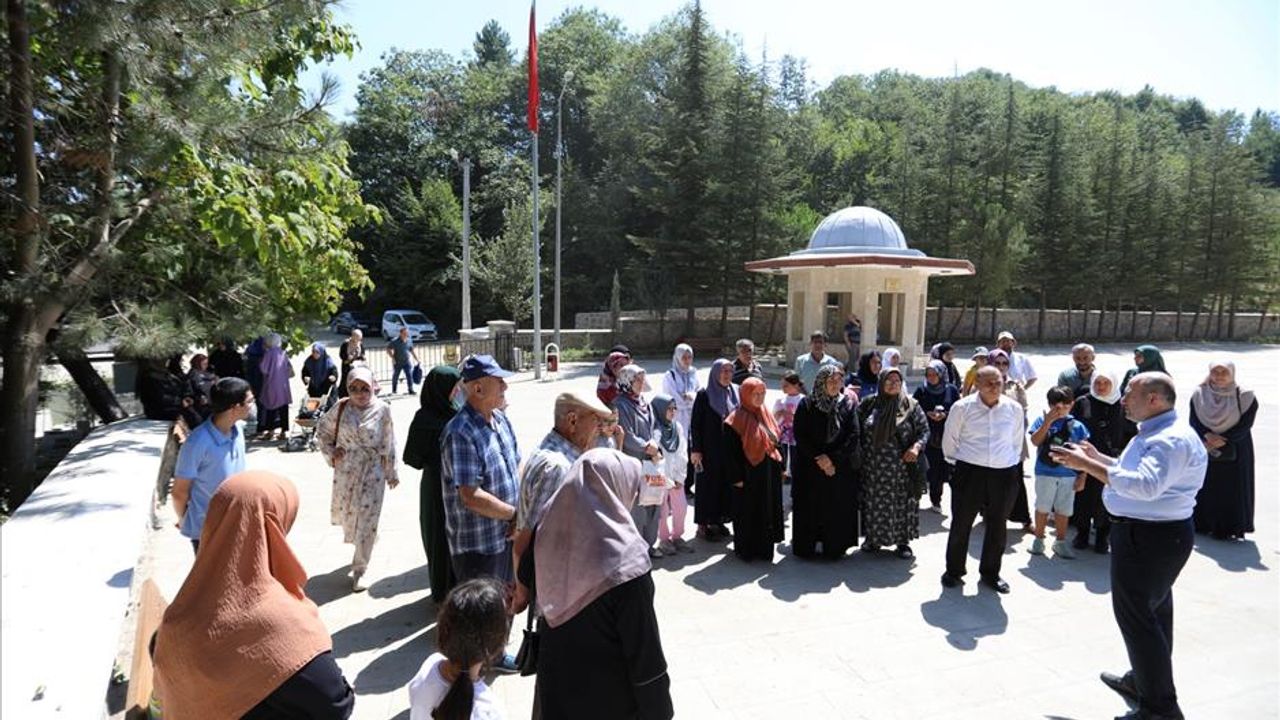 Turgut Alp Türbe Gezileri Başladı