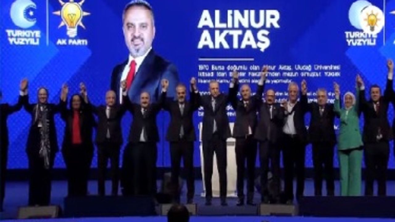 AK Parti'nin İstanbul dahil 26 kentteki adayları açıklandı