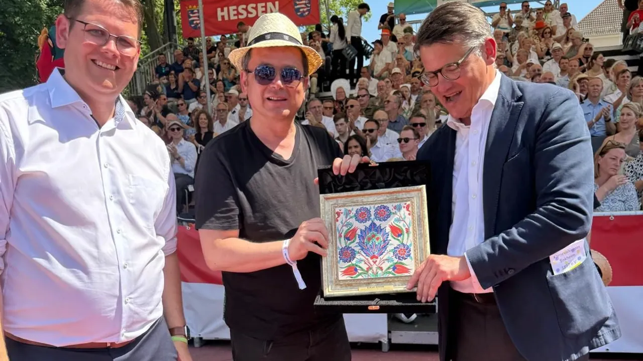 Almanya’daki Hessentag 2025 Festivali’nde Osmangazi rüzgarı