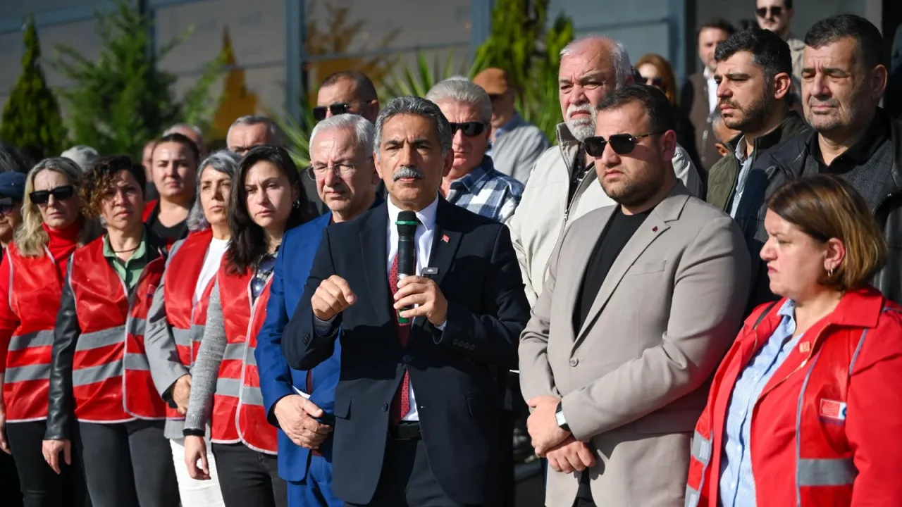 Gemlik Belediye Başkanı Deviren: Gemlik Kafe, 150 bin Gemlikli'nin malıdır