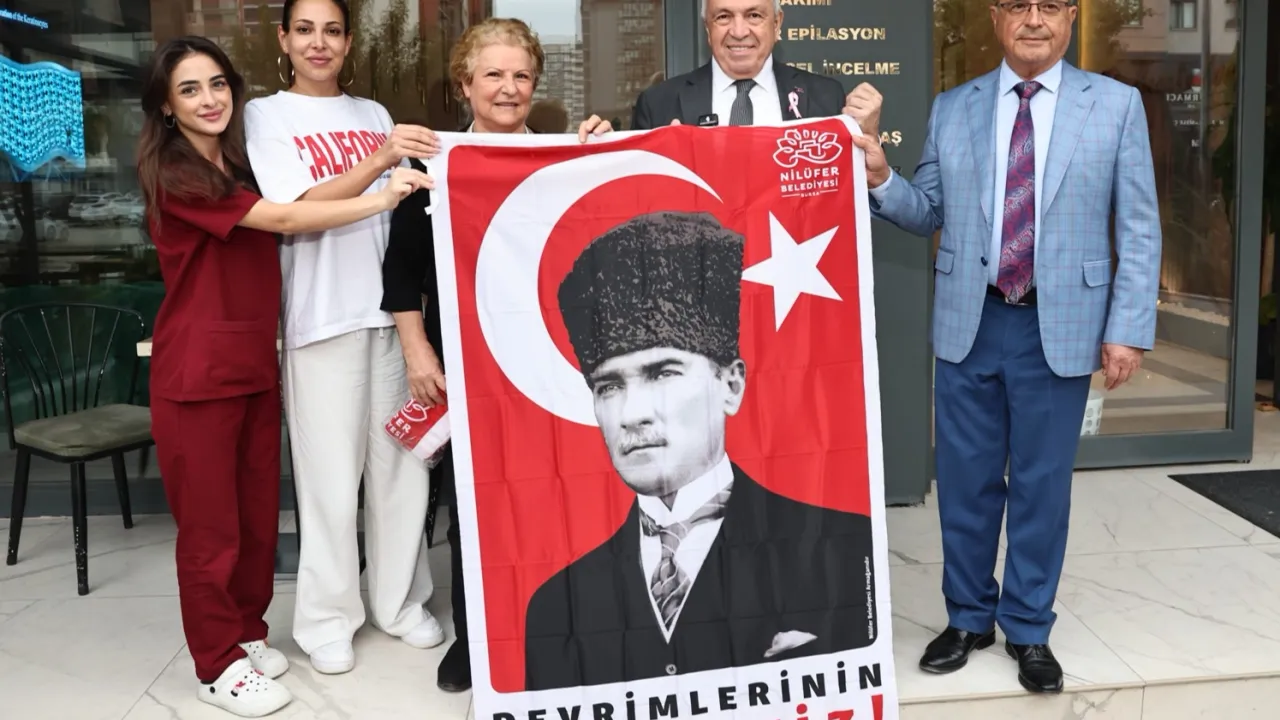 Bursa Nilüfer'de Cumhuriyetin 102'nci yıl heyecanı