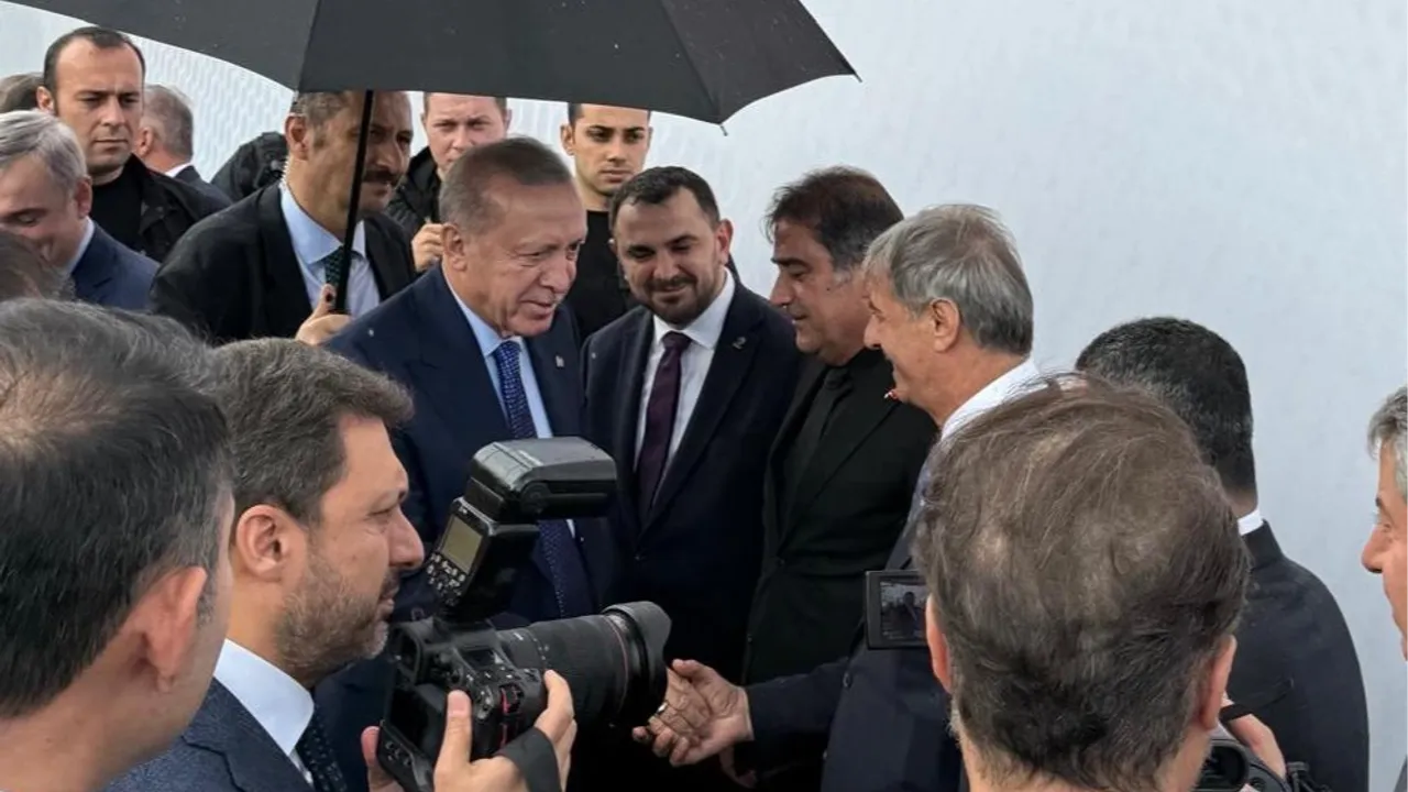 Cumhurbaşkanı Erdoğan Başkan Alemdar'a Sakarya'yı sordu