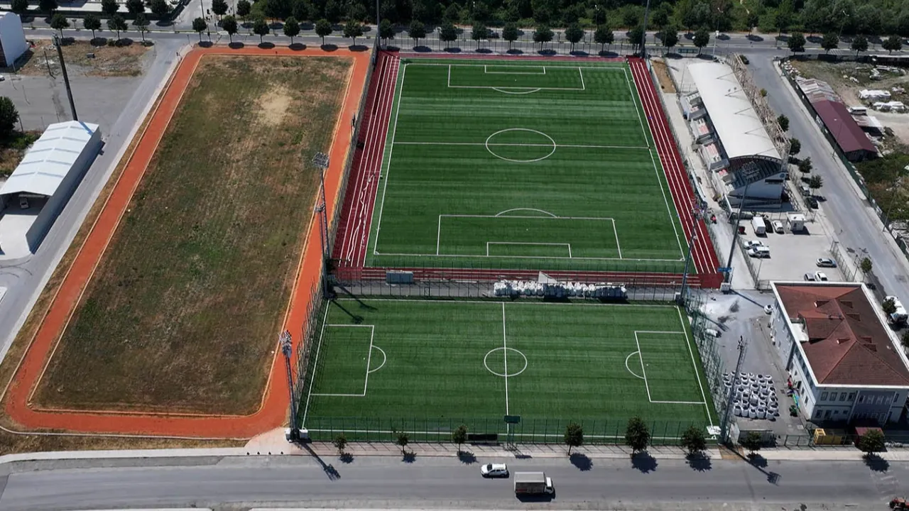 Ekrem Karaberberoğlu Spor Tesisi'ne FIFA kalite onayı