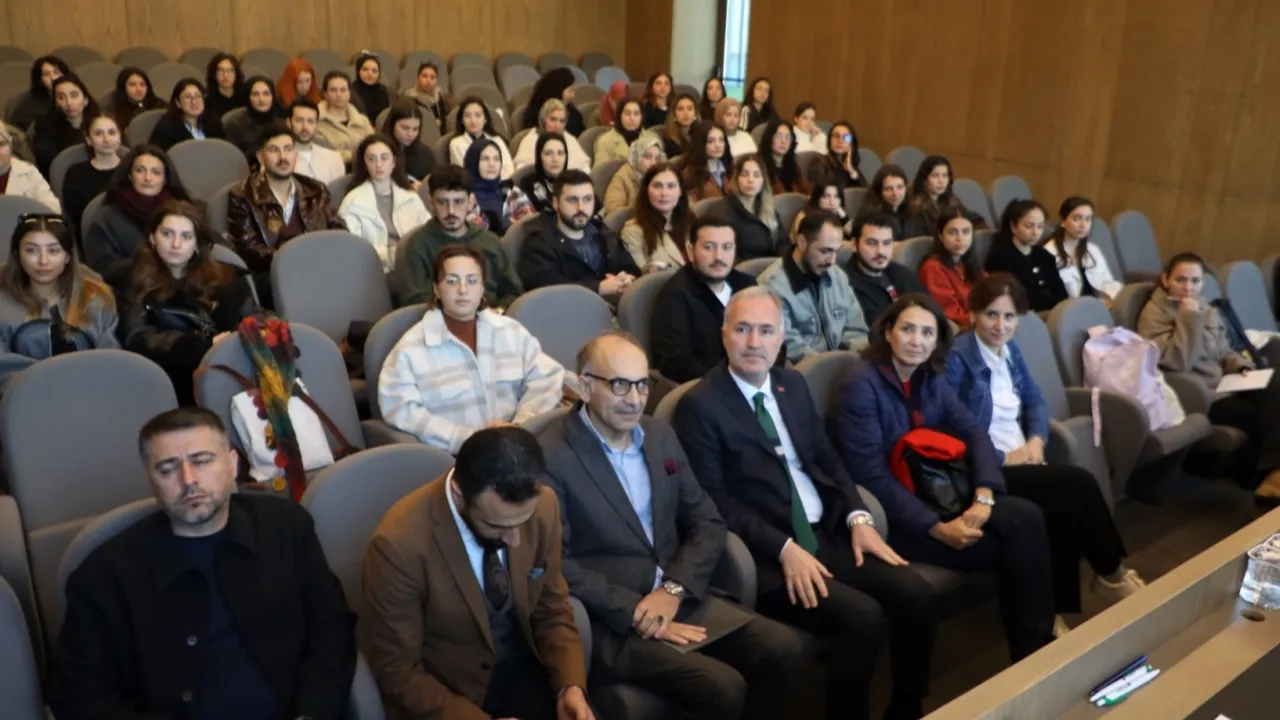 İnegöl Belediyesi YTÜ akademisyen ve öğrencini ağırladı