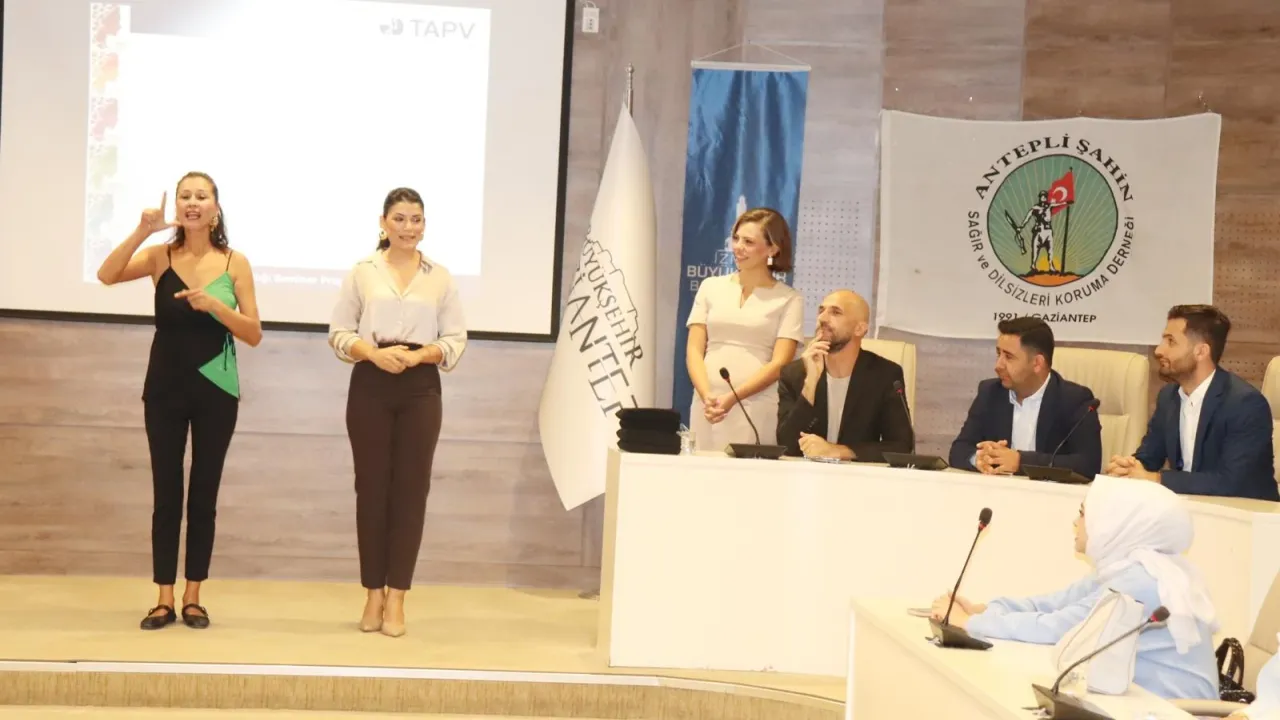 İzmir'den Batman ve Gaziantep'e sağlık desteği