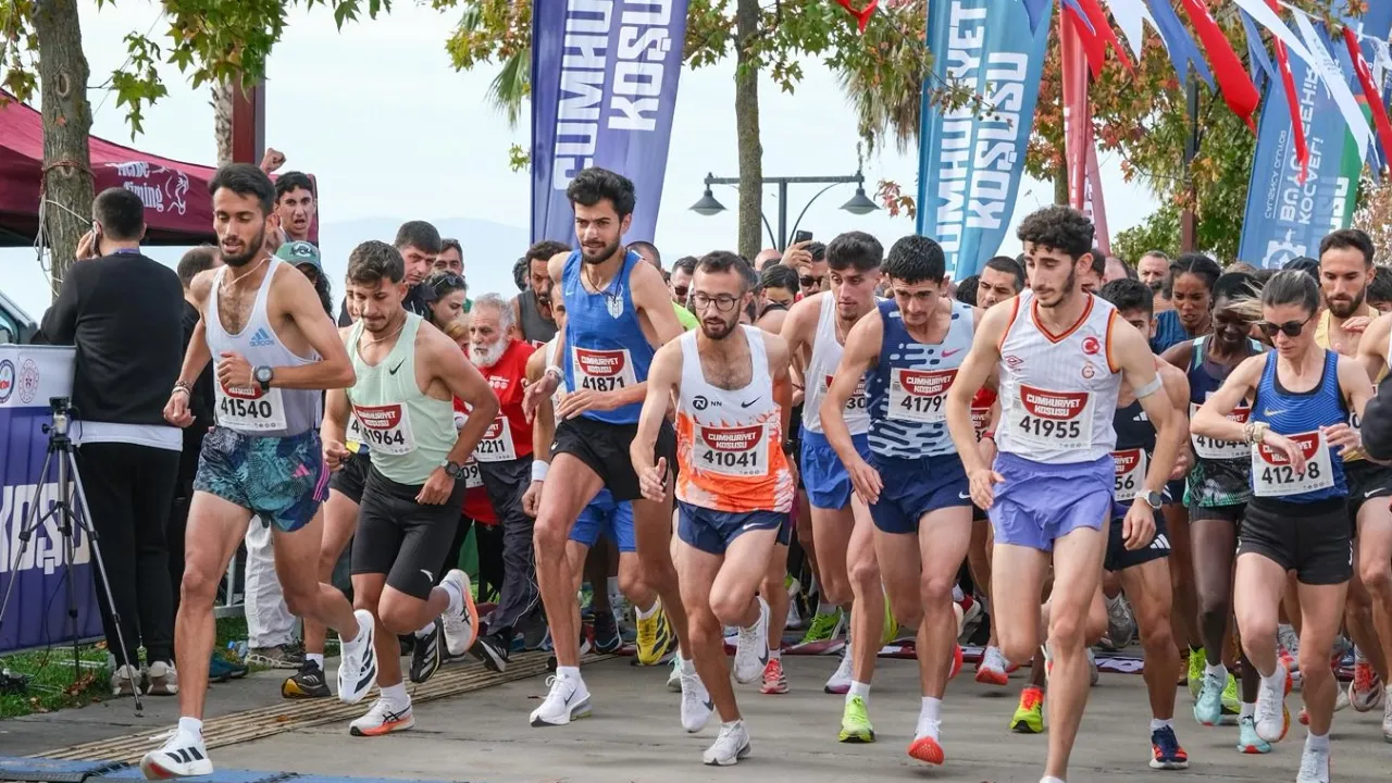 Kocaeli, Cumhuriyet'e koştu