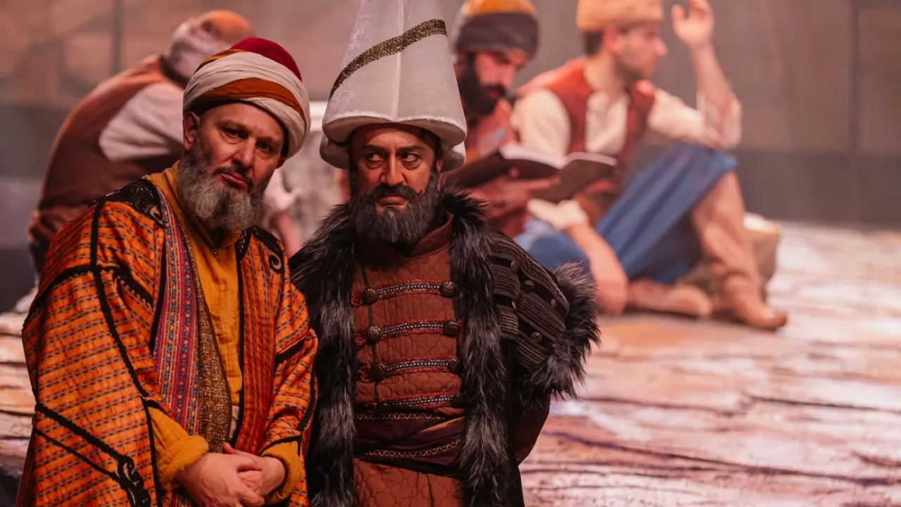 Kocaeli Şehir Tiyatroları, 'Sinan' adlı oyunun prömiyerini yaptı