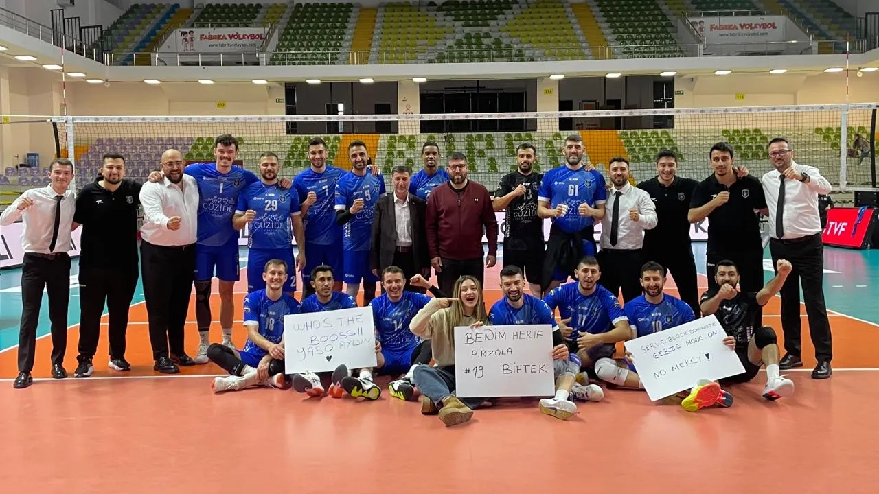 Kocaeli'de Gebze Belediyespor sahasında son şampiyonu ağırlıyor