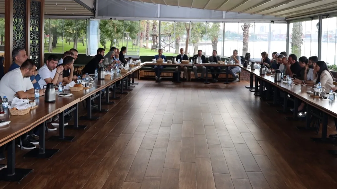 Kocaeli'de imar toplantısında teknik detaylar görüşüldü