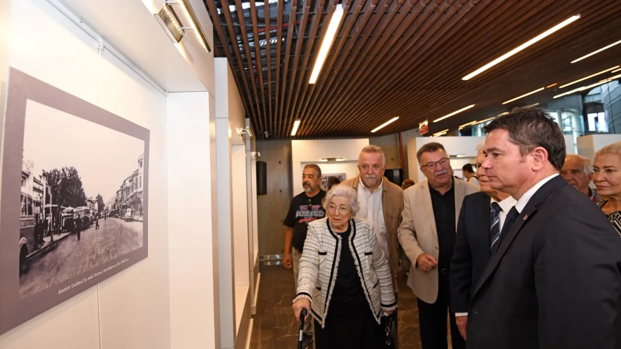 Osmangazi’de Cumhuriyet Ruhunu Yansıtan Fotoğraf Sergisi