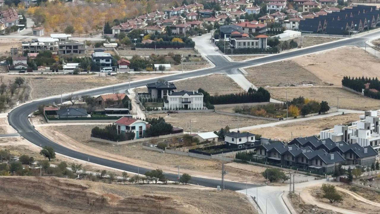 Selçuklu'da 40 bin metrekarelik alana asfalt