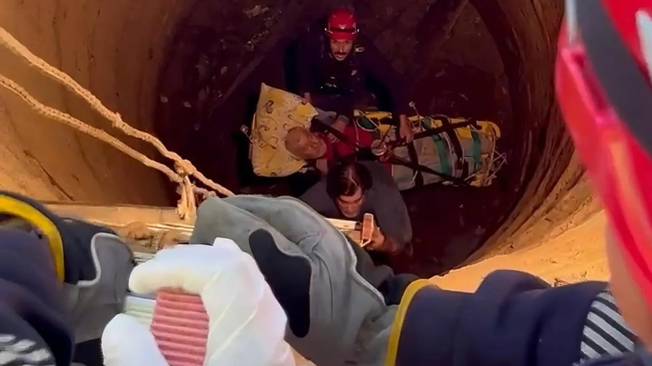 Yaşlı adam 12 metrelik kuyudan kurtarıldı!