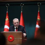 Cumhurbaşkanı Erdoğan: Türkiye ekonomisi dimdik ayakta