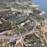 Beydağ'ın yıllardır beklediği yol hizmete açıldı