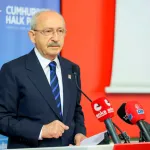 CHP'de İl Başkanları toplandı... Kılıçdaroğlu: Partiden ayrılanlarla tartışmaya girmeyin, sorunlara odaklanın