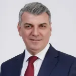 İzmit Belediyesi'nde iki yeni başkan yardımcısı göreve başladı