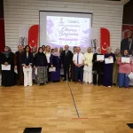 Denizli'de hayatları değişen kadınlar sertifikalarını aldı