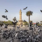 İzmir Saat Kulesi 125 yıldır zamana tanıklık ediyor
