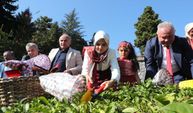 Göktaş, 63 yıllık evli Rizeli Kanbur çiftinin evine misafir oldu