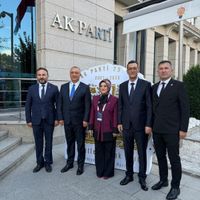 SİYASET