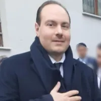YAŞAM
