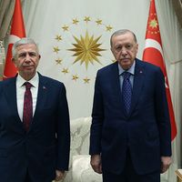SİYASET