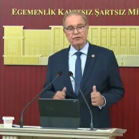 SİYASET