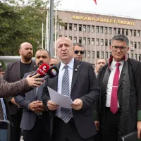 SİYASET