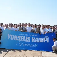 SİYASET