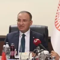 SİYASET
