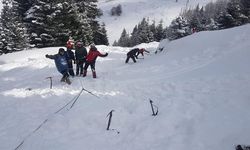Kış Dağcılık Eğitimleri Devam Ediyor