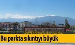 Şehir parkında fuhuş ve uyuşturucu aldı başını gidiyor