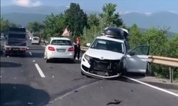 Bursa Ankara yolunda kaza 4 yaralı