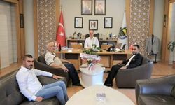 Akhisar'dan Başkan Taban'a ziyaret