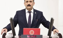 Türkoğlu Fahrettin Koca'ya sordu: SMA hastalarını yine kaderine mi terk ettiniz?