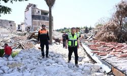 Büyükşehir deprem bölgesinde çalışmalarını sürdürüyor