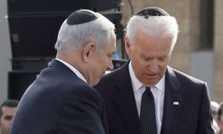 Şeytanın elçisi Joe Biden İsrail'e indi! Bebek katili Netanyahu'ya sarıldı!