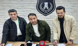 Akhisar Spor, teknik ekip ile yollarını ayırdı