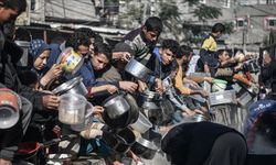 Gazze’de insanlar aç, susuz unutmayın! Mütevazı sofralar kurun israf etmeyin!