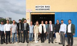 Başkan Şadi Özdemir kurban pazarını ziyaret etti