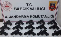 Bilecik Bozüyük'te ruhsatsız tabancalara el konuldu