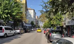 Gazcılar Caddesi’ndeki otopark sorunu vatandaşı zor durumda bırakıyor