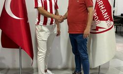 Orhaniyespor'da imza şov! 3 futbolcuya imza atıldı