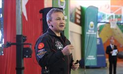 Astronot Alper Gezeravcı İnegöl’de Öğrencilerle Buluştu