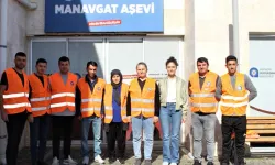 Manavgat Aşevi ihtiyaç sahiplerinin yanında!
