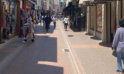 Bayram arefesinde çarşı boş kaldı