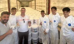 Mersin’de Meslek Lisesi öğrencileri boya üretiyor